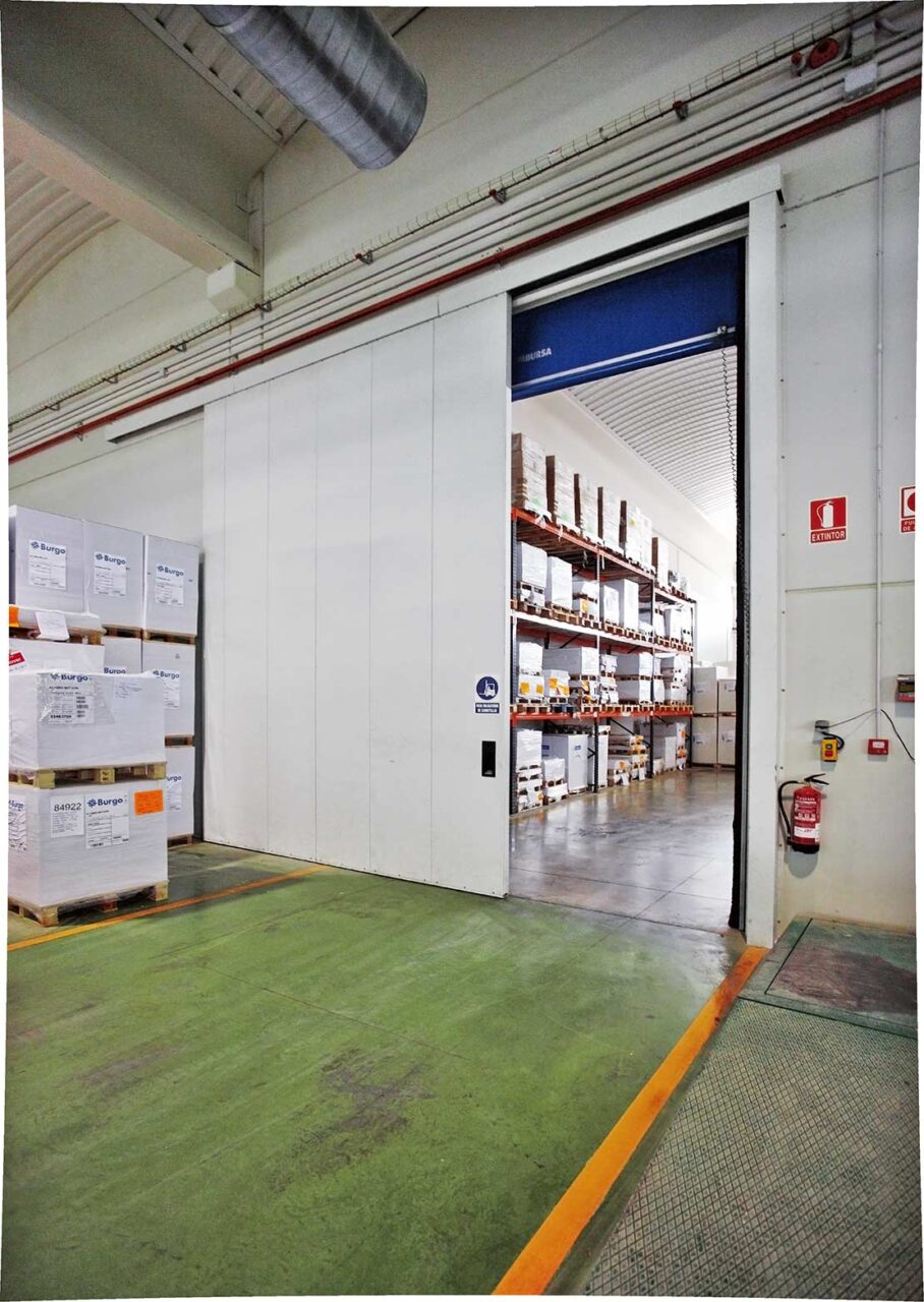 Puerta cortafuegos industrial