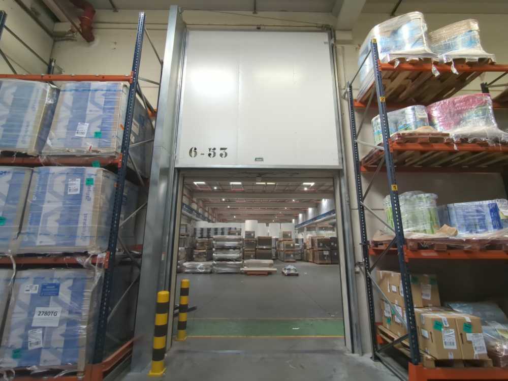 Puerta de guillotina cortafuegos