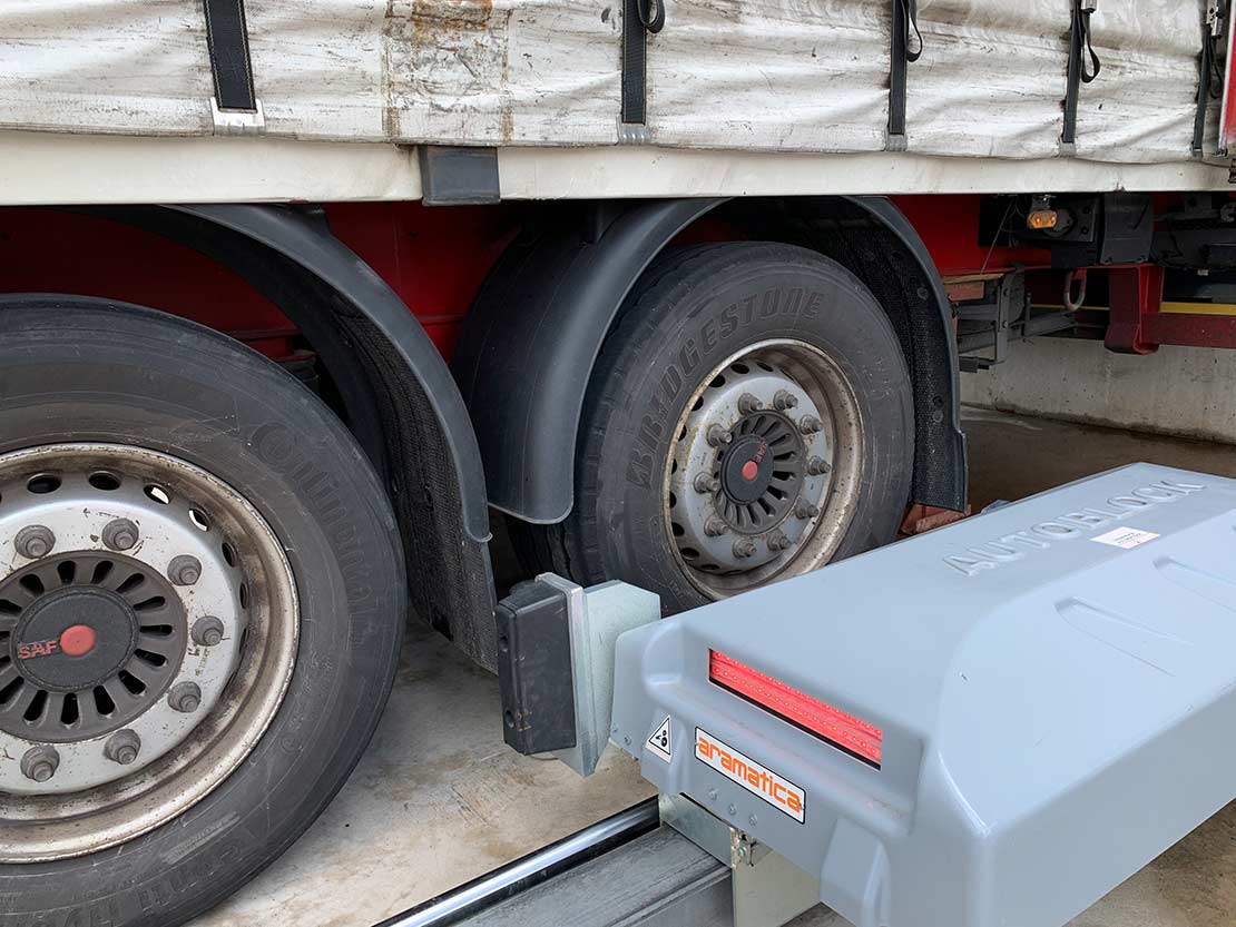 Retenedor de camión